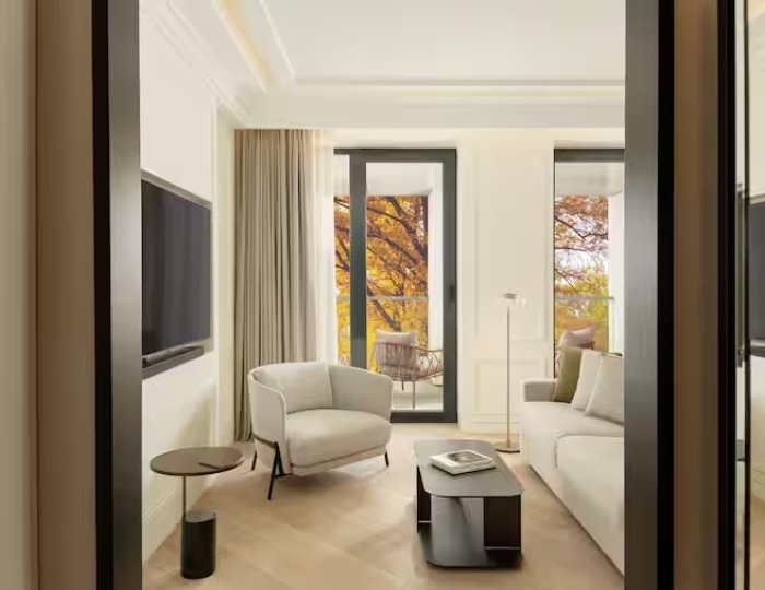 Premium 2-местный 2-комнатный Diplomat Suite - Гостиница Waldorf Astoria Minsk / Уолдорф Астория Минск