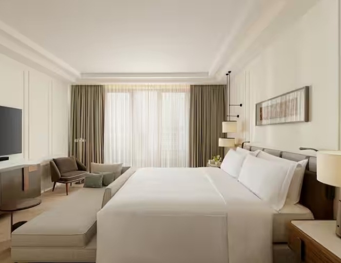 Premium 4-местный 3-комнатный Ambassador Suite - Гостиница Waldorf Astoria Minsk / Уолдорф Астория Минск